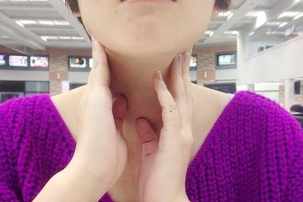 甲狀腺結節彩超檢測